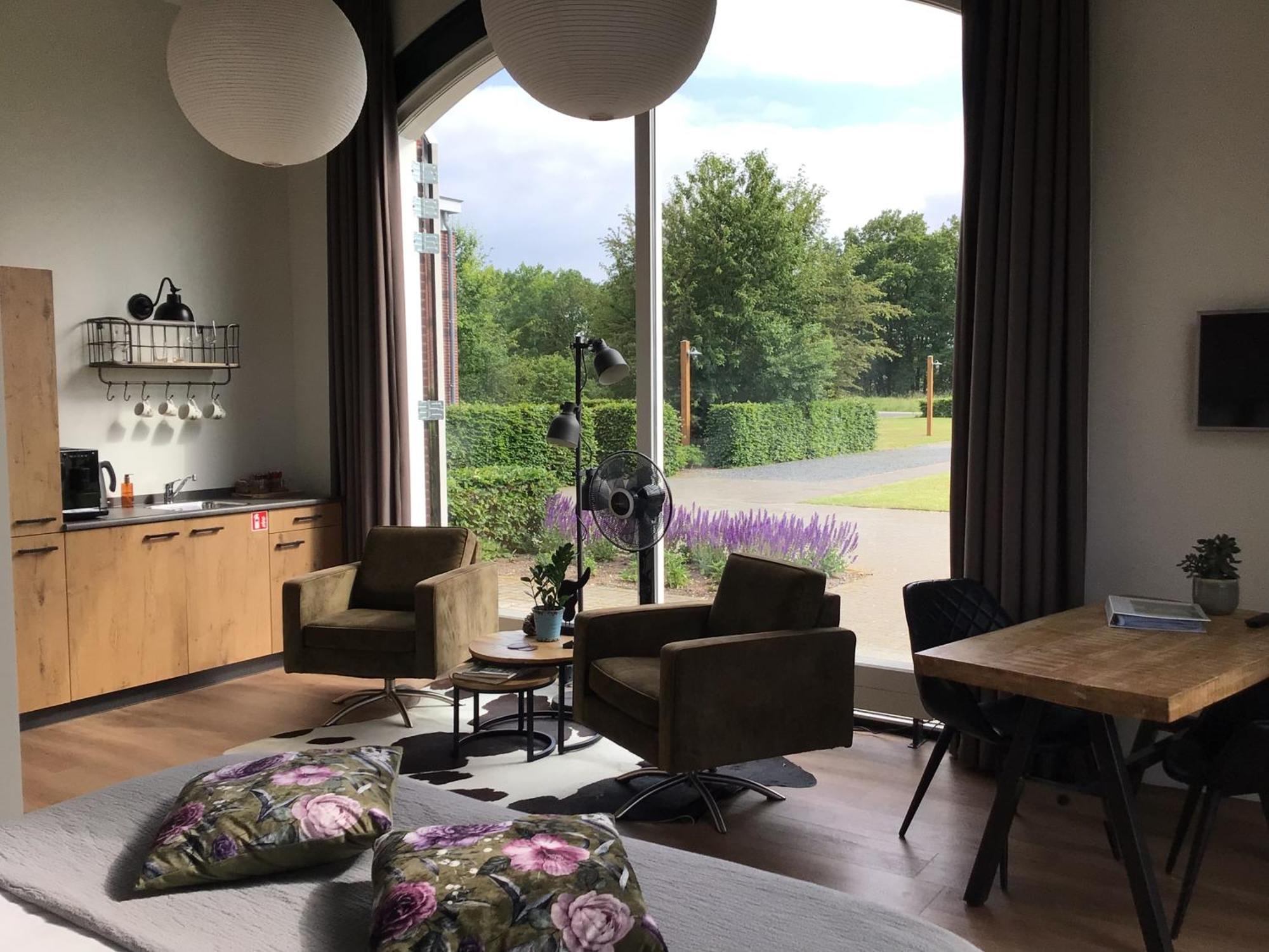 B&B De Veluwe Hoeve Ербек Екстериор снимка